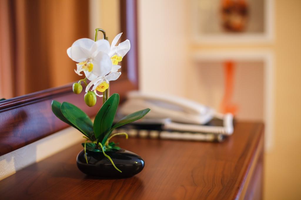 City Hotel Gomel Luaran gambar