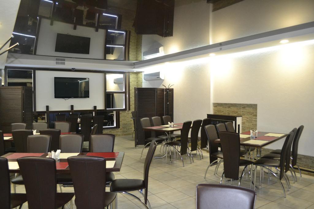 City Hotel Gomel Luaran gambar